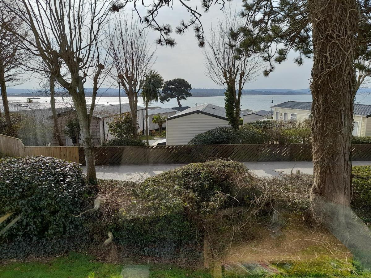 Pine Ridge 59 Rockley Park Poole With Sea View Sleeps Six Hotel Ngoại thất bức ảnh